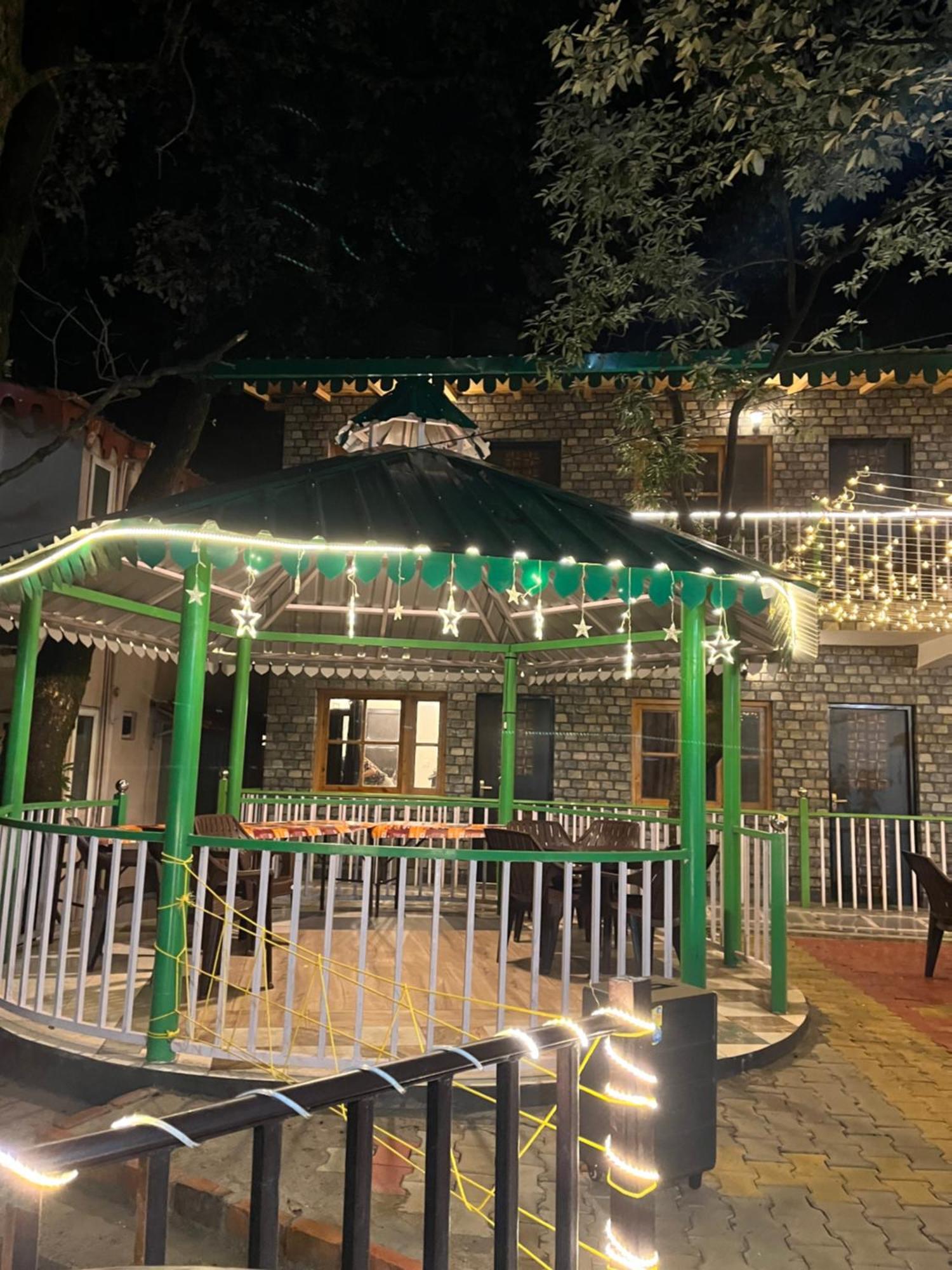 Cedar Woods Resort By Heyan Hotels 奈尼塔尔 外观 照片