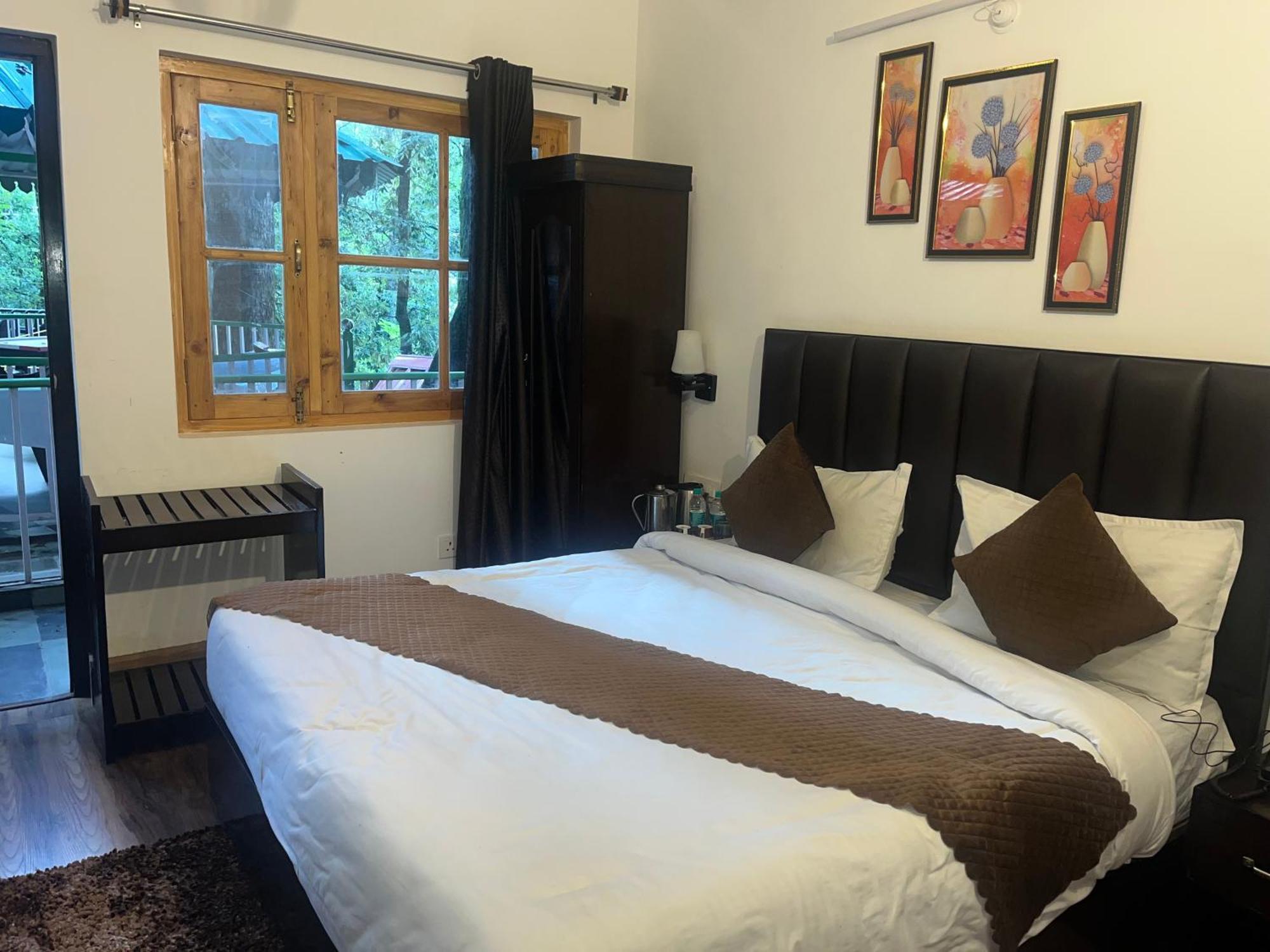 Cedar Woods Resort By Heyan Hotels 奈尼塔尔 外观 照片